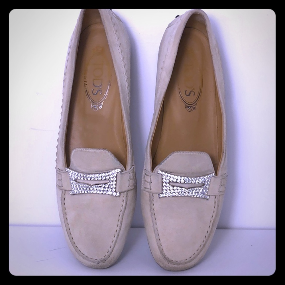 ‼️SOLD‼️ TOD’S Gunmetal Crystal buckle Leather Loafers